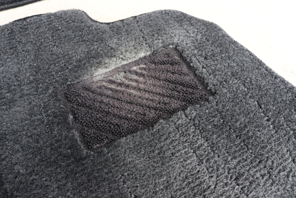 きれいな自動車マット