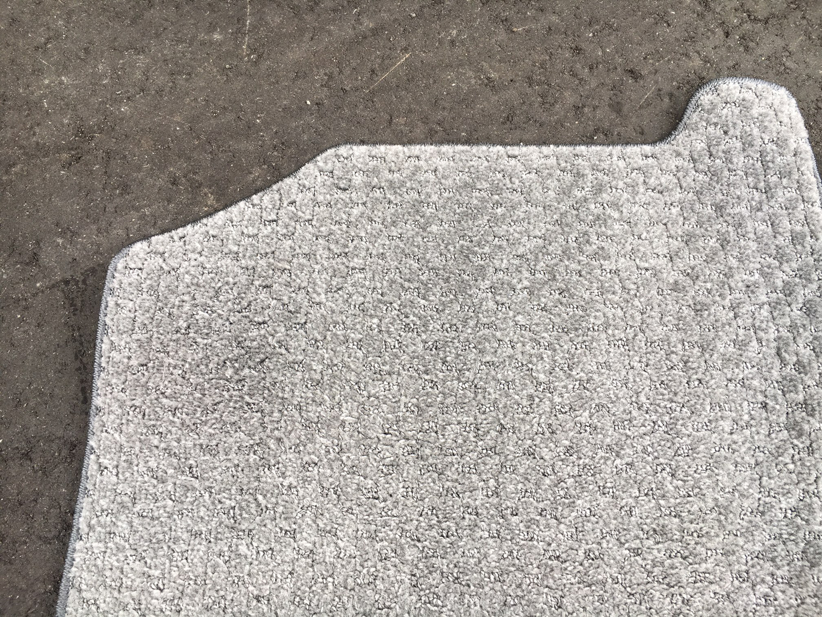 きれいな自動車マット